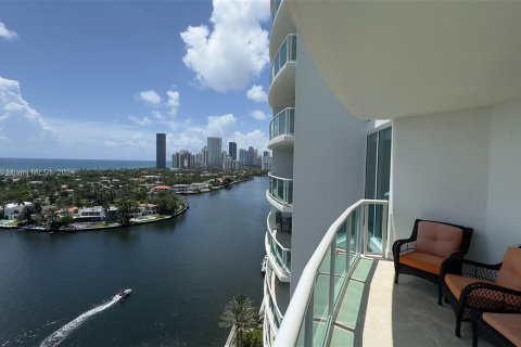 Condo in Aventura, Florida, 2 bedrooms  № 1309523 - photo 6