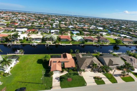 Casa en venta en Punta Gorda, Florida, 3 dormitorios, 205.22 m2 № 1356218 - foto 3