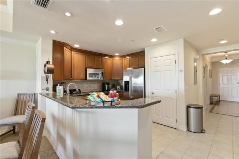 Condo in Four Corners, Florida, 3 bedrooms  № 1356257 - photo 10