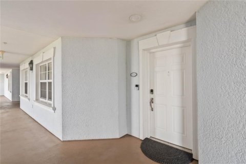 Condo in Four Corners, Florida, 3 bedrooms  № 1356257 - photo 27