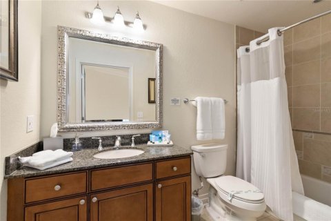 Condo in Four Corners, Florida, 3 bedrooms  № 1356257 - photo 18