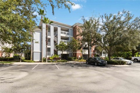 Condo in Four Corners, Florida, 3 bedrooms  № 1356257 - photo 1