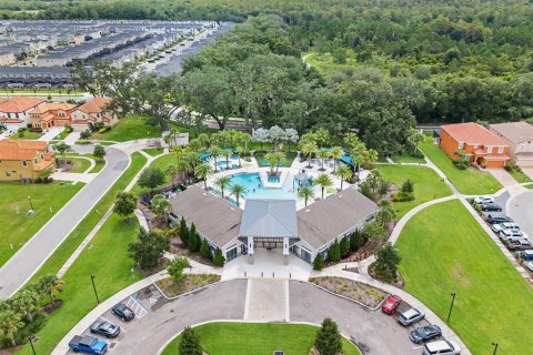 Villa ou maison à vendre à Kissimmee, Floride: 7 chambres, 331.2 m2 № 1276220 - photo 9