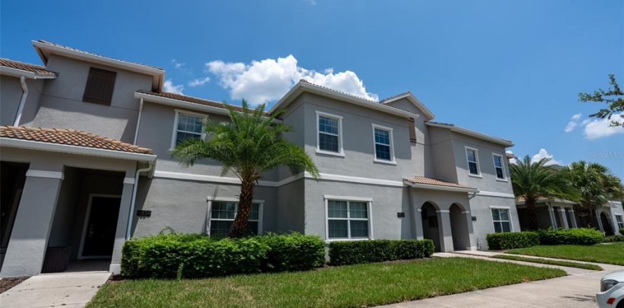 Townhouse in STOREY LAKE in Kissimmee, Florida 4 bedrooms, 177.81 sq.m. № 1336655