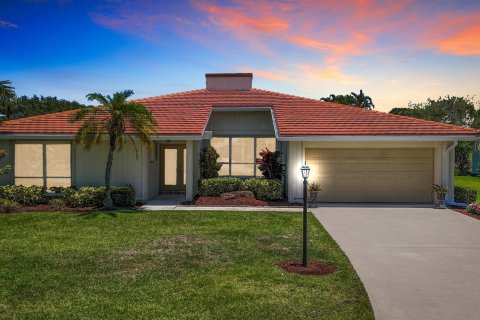 Villa ou maison à vendre à Palm City, Floride: 3 chambres, 201.32 m2 № 1207457 - photo 1