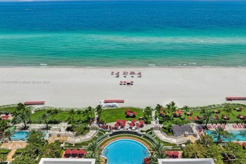 Copropriété à vendre à Sunny Isles Beach, Floride: 4 chambres, 356.74 m2 № 1358740 - photo 8