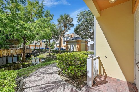 Condo in Fort Lauderdale, Florida, 1 bedroom  № 1358739 - photo 19