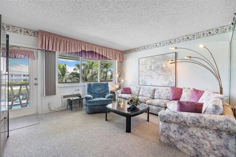 Condominio en venta en Hallandale Beach, Florida, 1 dormitorio, 56.11 m2 № 1172284 - foto 10