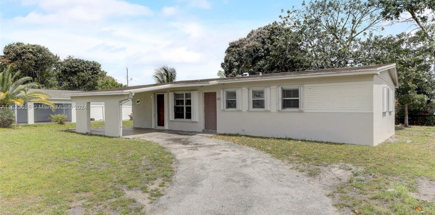 Casa en Miami Gardens, Florida 3 dormitorios, 92.44 m2 № 1269719