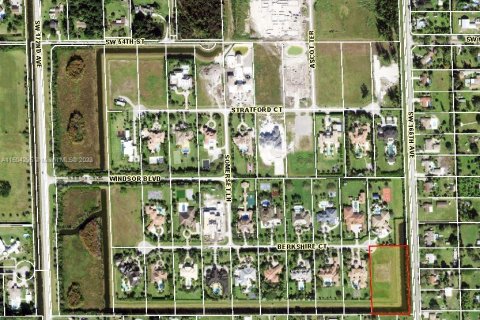 Terrain à vendre à Southwest Ranches, Floride № 912171 - photo 1