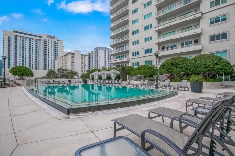 Condominio en venta en Orlando, Florida, 1 dormitorio, 130.06 m2 № 1274505 - foto 3