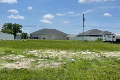 Terrain à vendre à Cape Coral, Floride № 1378866 - photo 6