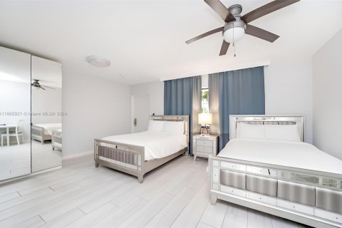 Hotel en venta en Fort Lauderdale, Florida № 1378913 - foto 13