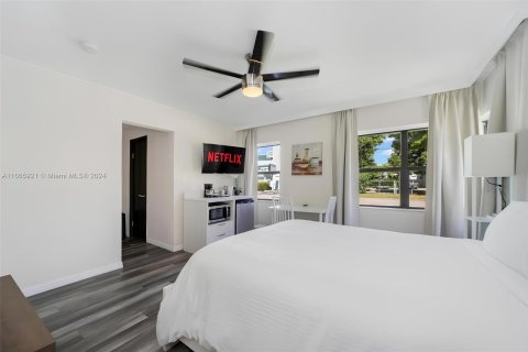 Hotel en venta en Fort Lauderdale, Florida № 1378913 - foto 17