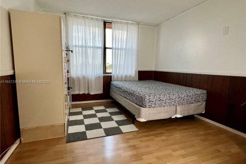 Купить кондоминиум в Майами, Флорида 2 спальни, 116.41м2, № 1345368 - фото 15