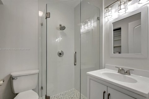 Copropriété à vendre à Boca Raton, Floride: 2 chambres, 84.36 m2 № 1389707 - photo 11