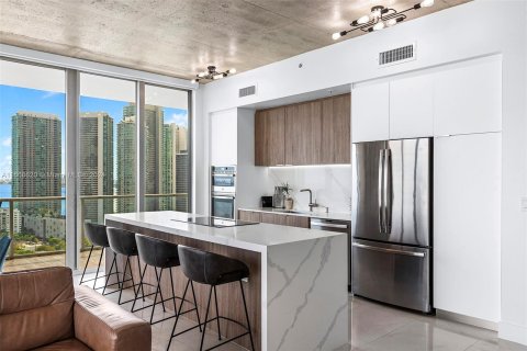 Copropriété à vendre à Miami, Floride: 3 chambres, 146.51 m2 № 1389754 - photo 2