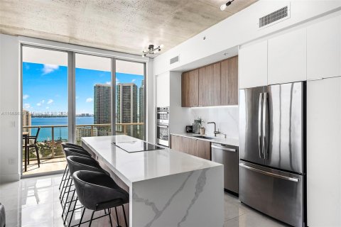 Copropriété à vendre à Miami, Floride: 3 chambres, 146.51 m2 № 1389754 - photo 6