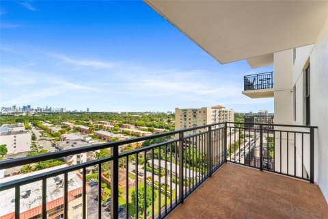 Condominio en venta en Coral Gables, Florida, 2 dormitorios, 100.71 m2 № 1389706 - foto 21