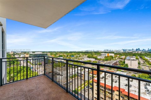 Condominio en venta en Coral Gables, Florida, 2 dormitorios, 100.71 m2 № 1389706 - foto 22