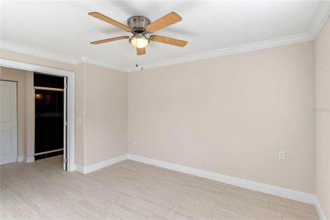 Condo in Kissimmee, Florida, 2 bedrooms  № 1432018 - photo 15