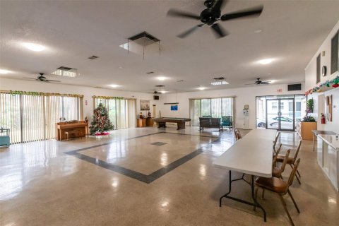 Copropriété à vendre à Lauderdale Lakes, Floride: 2 chambres, 93.83 m2 № 914248 - photo 3