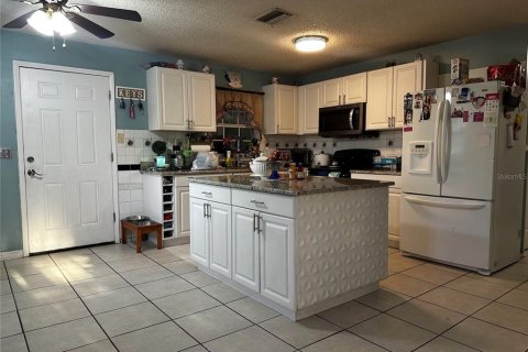 Casa en venta en Tampa, Florida, 3 dormitorios, 109.25 m2 № 1347106 - foto 3