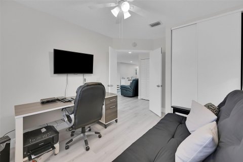 Condominio en venta en Boynton Beach, Florida, 3 dormitorios, 127.65 m2 № 996135 - foto 13