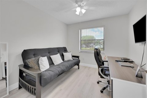 Condominio en venta en Boynton Beach, Florida, 3 dormitorios, 127.65 m2 № 996135 - foto 14
