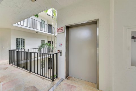 Condominio en venta en Boynton Beach, Florida, 3 dormitorios, 127.65 m2 № 996135 - foto 8