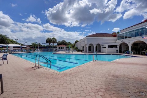 Condominio en venta en Boynton Beach, Florida, 3 dormitorios, 127.65 m2 № 996135 - foto 2
