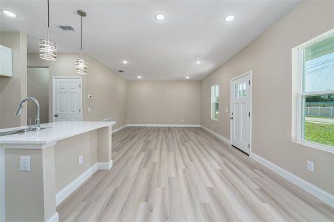 Casa en venta en DeLand, Florida, 3 dormitorios, 133.78 m2 № 1190856 - foto 9