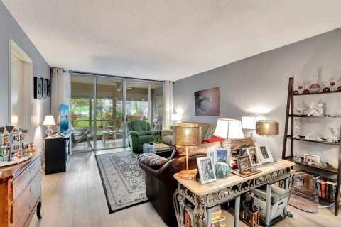 Condominio en venta en Boynton Beach, Florida, 2 dormitorios, 89.46 m2 № 972966 - foto 29