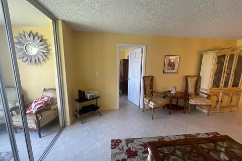 Copropriété à vendre à Sunrise, Floride: 2 chambres, 78.97 m2 № 1210518 - photo 20