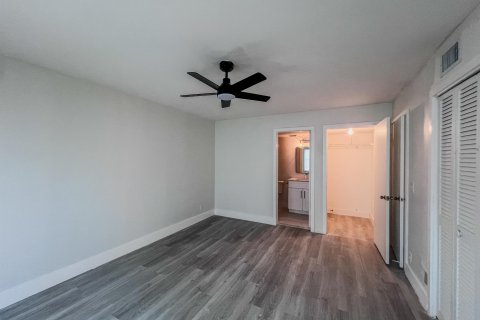 Condominio en venta en Lake Worth, Florida, 2 dormitorios, 93.55 m2 № 1210418 - foto 2