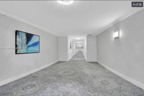 Condo in Highland Beach, Florida, 2 bedrooms  № 938053 - photo 13