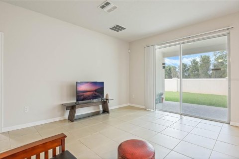 Casa en venta en Davenport, Florida, 3 dormitorios, 155.61 m2 № 1313737 - foto 9