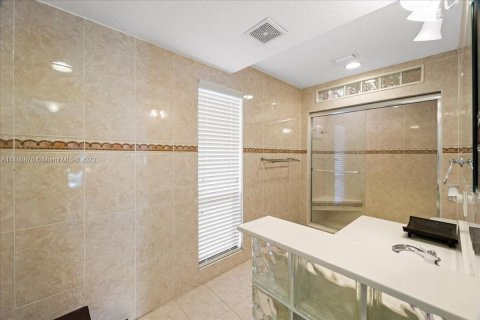 Casa en venta en Clewiston, Florida, 4 dormitorios, 275.64 m2 № 841257 - foto 27