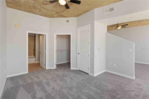 Condominio en venta en Orlando, Florida, 1 dormitorio, 66.43 m2 № 1084883 - foto 13