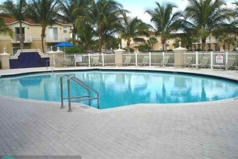 Adosado en venta en Miramar, Florida, 3 dormitorios, 136.57 m2 № 1410398 - foto 18