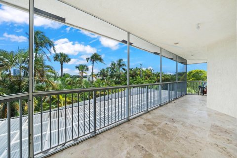 Casa en venta en Hollywood, Florida, 5 dormitorios, 414.72 m2 № 1410404 - foto 18