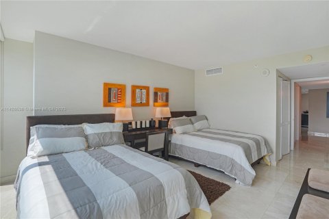 Copropriété à vendre à Miami, Floride: 2 chambres, 127 m2 № 653843 - photo 20