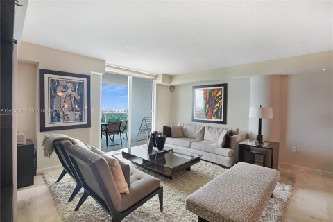 Copropriété à vendre à Miami, Floride: 2 chambres, 127 m2 № 653843 - photo 29