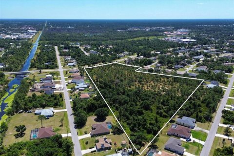 Terreno en venta en North Port, Florida № 1148676 - foto 1