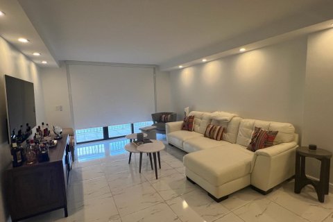 Condominio en venta en Hollywood, Florida, 1 dormitorio, 79.71 m2 № 1103222 - foto 5