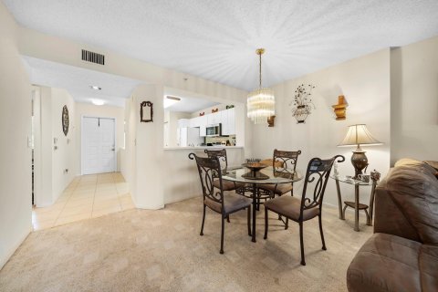 Copropriété à vendre à Tamarac, Floride: 2 chambres, 100.33 m2 № 1221465 - photo 12