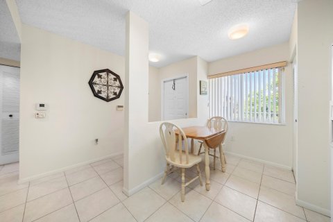 Copropriété à vendre à Tamarac, Floride: 2 chambres, 100.33 m2 № 1221465 - photo 20