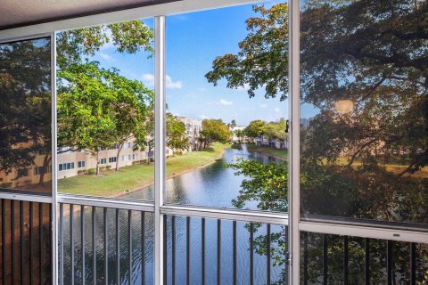 Copropriété à vendre à Tamarac, Floride: 2 chambres, 100.33 m2 № 1221465 - photo 25