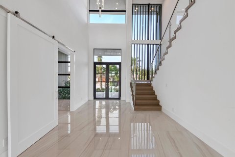 Villa ou maison à vendre à Fort Lauderdale, Floride: 5 chambres, 480.77 m2 № 1221491 - photo 1