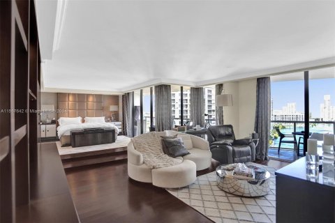 Condo in Aventura, Florida, 3 bedrooms  № 1079936 - photo 23